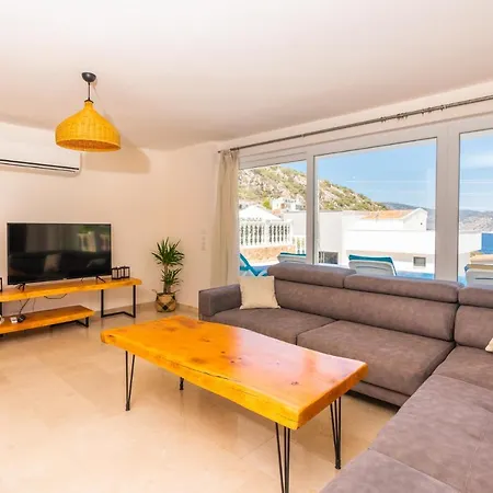 Vilă The Ultimate In An Ideal Location Antalya 1043