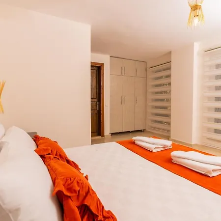 The Ultimate In An Ideal Location Antalya 1043 *